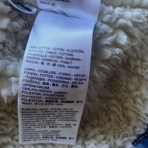 Levi’s Sherpa Jean Jacket Faux Fur faux Sherpa lined trucker denim jacket - Picture 5 of 9